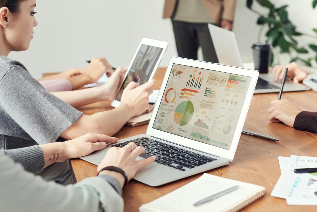 Effective Test Analysis Techniques for Flawless QA Success 2 testers Mastering effective test analysis techniques